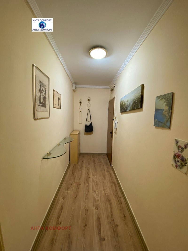 Издаје се  1 спаваћа соба Софија , Центар , 77 м2 | 20044556 - слика [15]