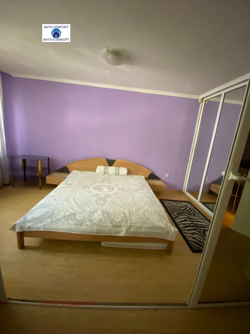 Издаје се  1 спаваћа соба Софија , Центар , 77 м2 | 20044556 - слика [8]
