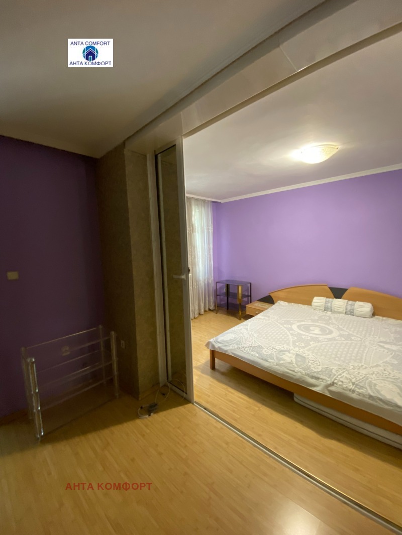 Издаје се  1 спаваћа соба Софија , Центар , 77 м2 | 20044556 - слика [9]