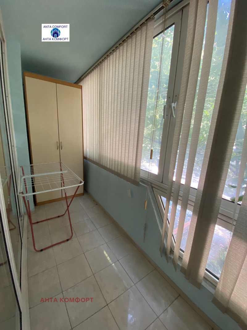 Издаје се  1 спаваћа соба Софија , Центар , 77 м2 | 20044556 - слика [12]