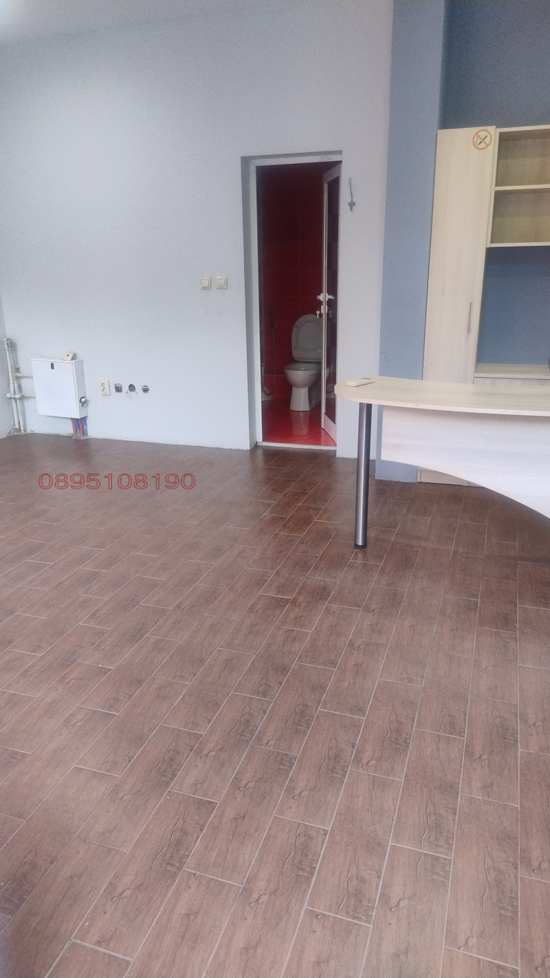 Do wynajęcia  Sklep Sofia , Mladost 1A , 28 mkw | 91978598 - obraz [4]
