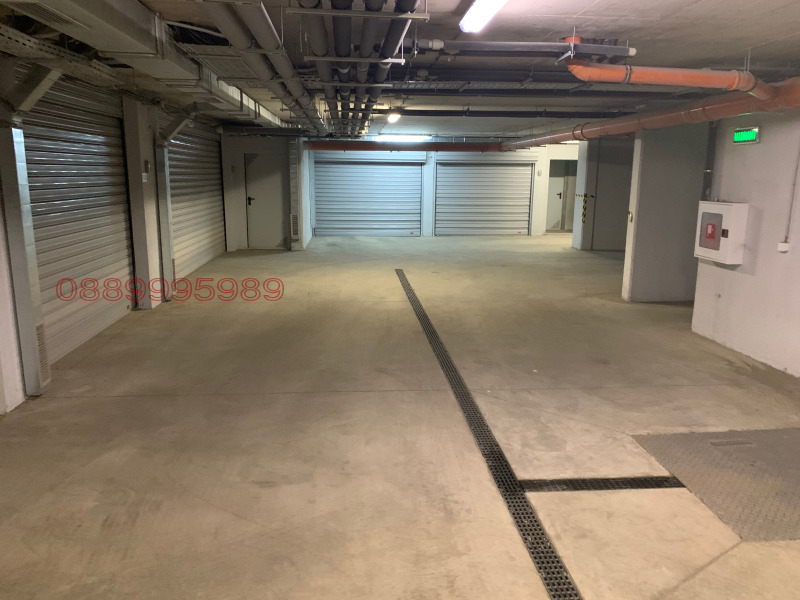 Дава под наем ГАРАЖ, ПАРКОМЯСТО, гр. София, Зона Б-19, снимка 4 - Гаражи и паркоместа - 52911703