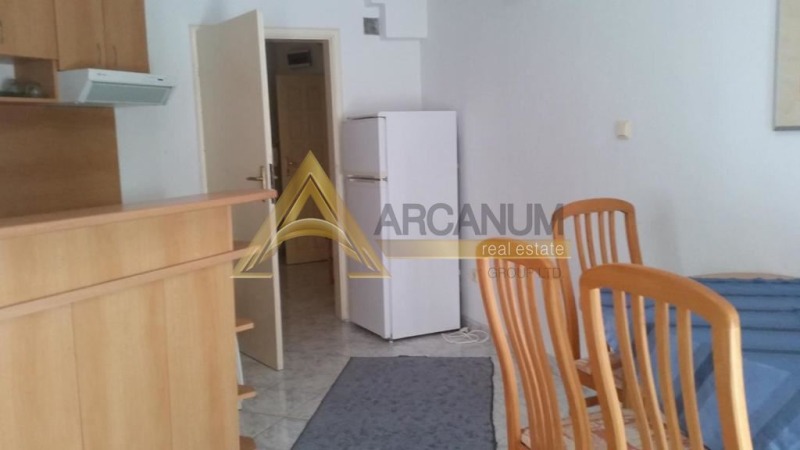 Дава под наем 2-СТАЕН, гр. Варна, м-т Долна Трака, снимка 10 - Апартаменти - 52381772