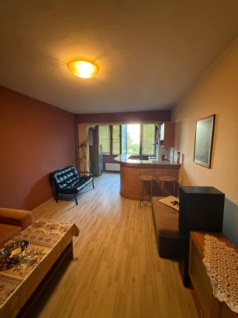 För uthyrning  2 sovrum Sofia , Ljulin 4 , 86 kvm | 36288551 - bild [4]