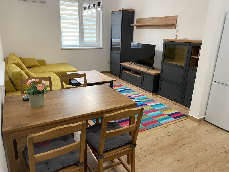 Дава под наем 3-СТАЕН, гр. София, Младост 1