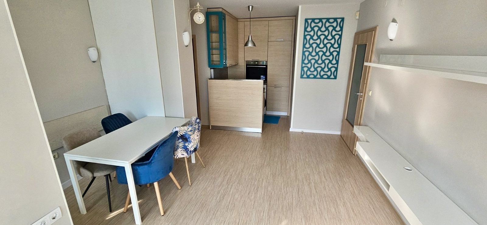 Дава под наем 3-СТАЕН, гр. Варна, Левски 1, снимка 4 - Апартаменти - 55397330