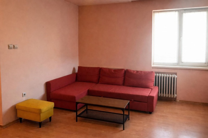 Дава под наем 2-СТАЕН, гр. София, Център