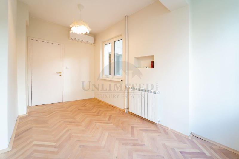 För uthyrning  2 sovrum Sofia , Doktorski pametnik , 65 kvm | 51857829 - bild [8]