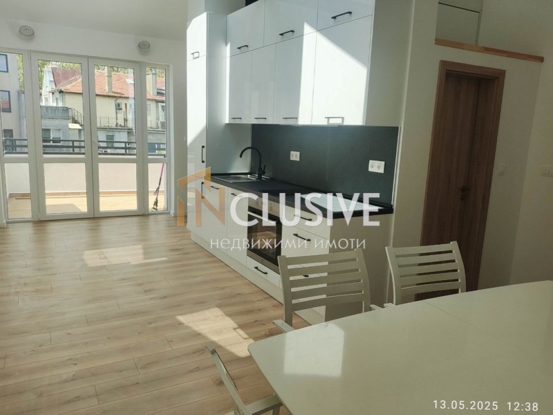 De inchiriat  3 dormitoare Varna , Țentâr , 120 mp | 90081333