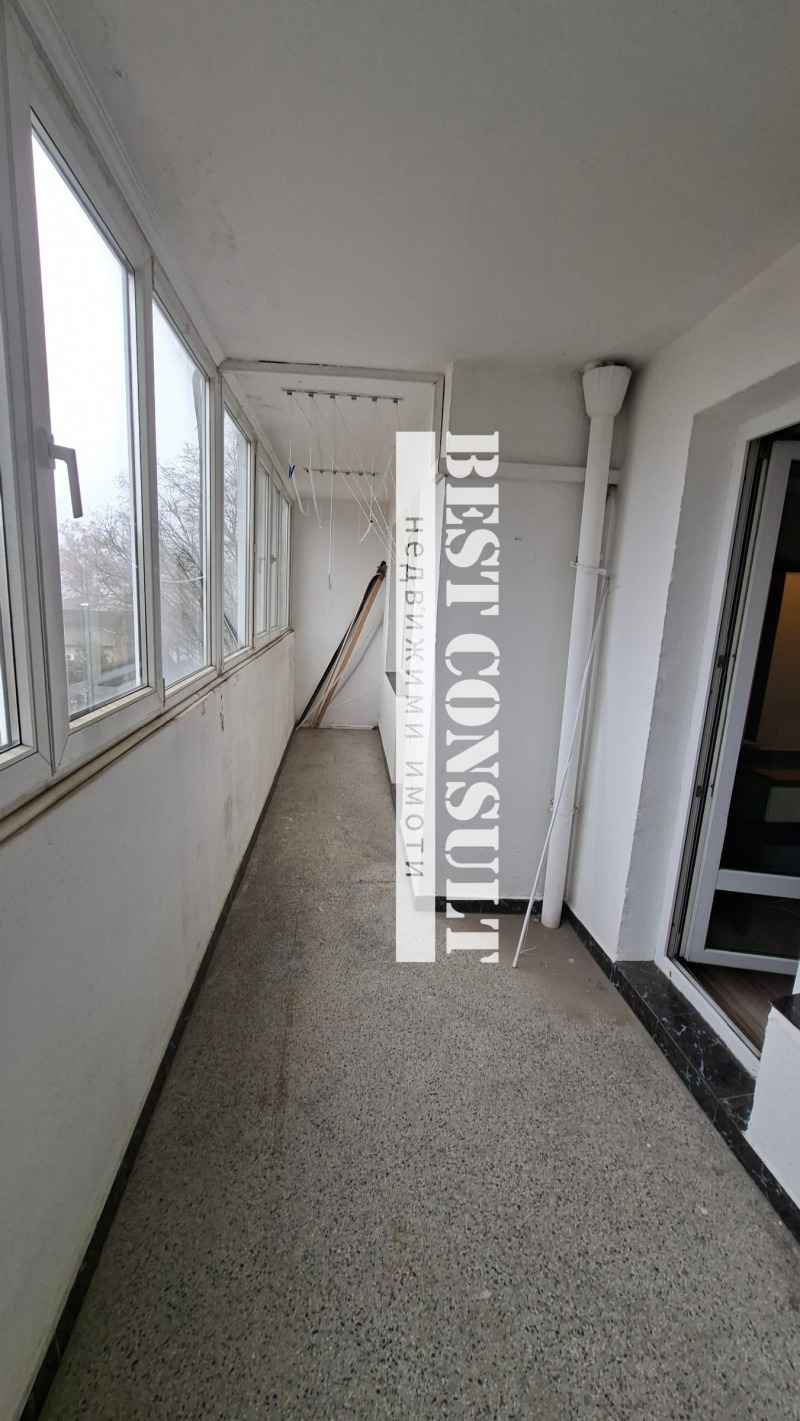 Дава под наем 4-СТАЕН, гр. Русе, Родина 1, снимка 10 - Апартаменти - 53025619