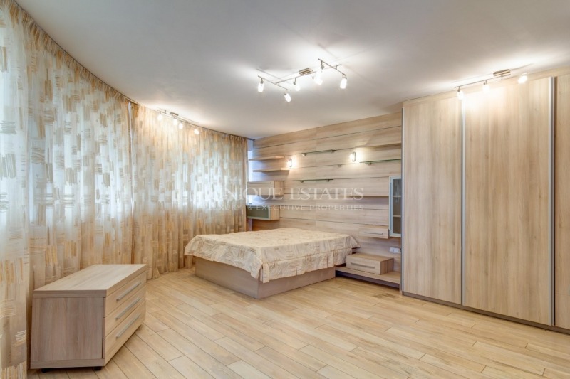 För uthyrning  Hus Sofia , Simeonovo , 800 kvm | 78509482 - bild [7]