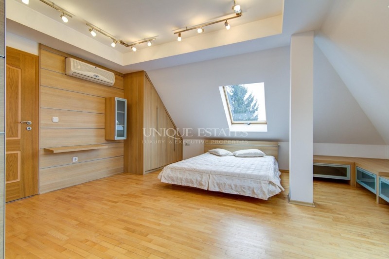För uthyrning  Hus Sofia , Simeonovo , 800 kvm | 78509482 - bild [11]