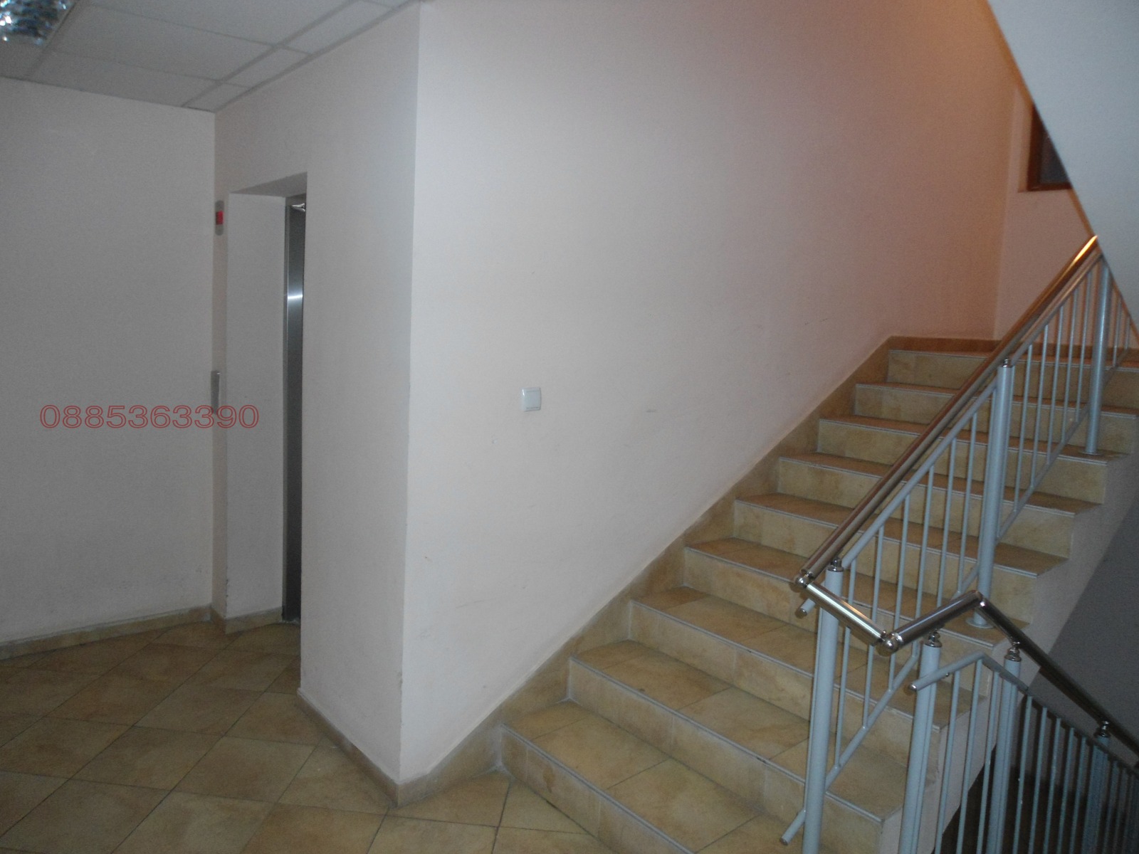 Дава под наем 2-СТАЕН, гр. София, Хладилника, снимка 2 - Апартаменти - 53613025