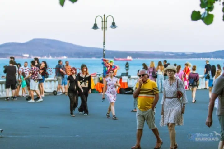 Дава под наем 1-СТАЕН, гр. Бургас, Център, снимка 5 - Апартаменти - 53687759