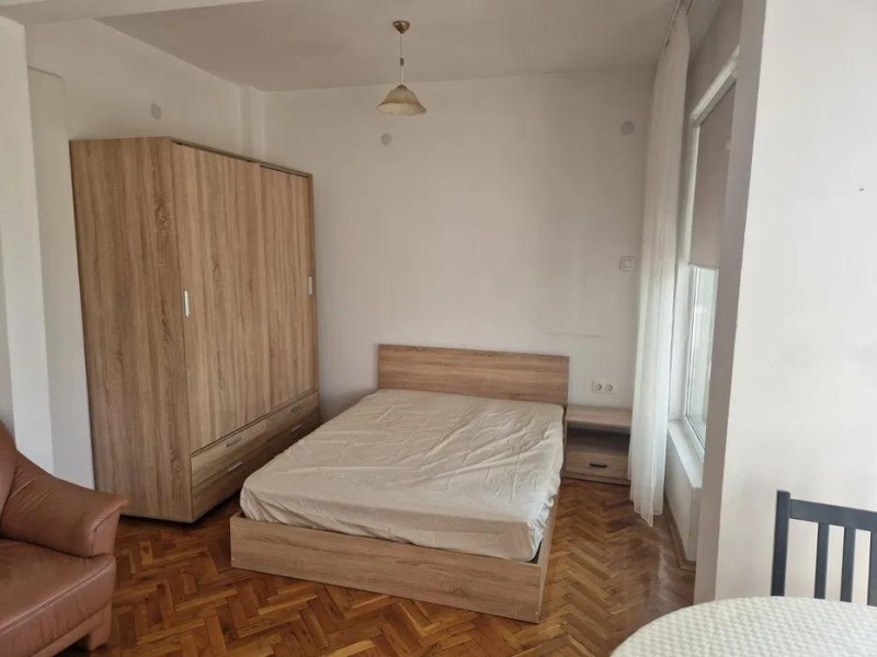 Da affittare  1 camera da letto Sofia , Meditsinska akademiia , 50 mq | 48256846 - Immagine [12]