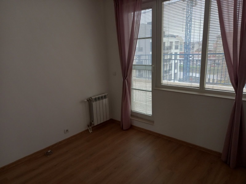 Дава под наем 3-СТАЕН, гр. София, Център, снимка 5 - Апартаменти - 52605520