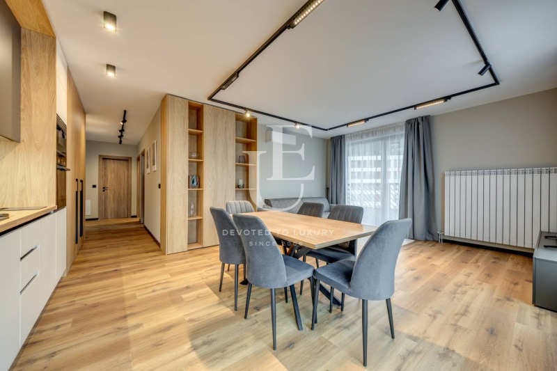Zu vermieten  2 Schlafzimmer Sofia , Zentar , 125 qm | 37693041 - Bild [2]
