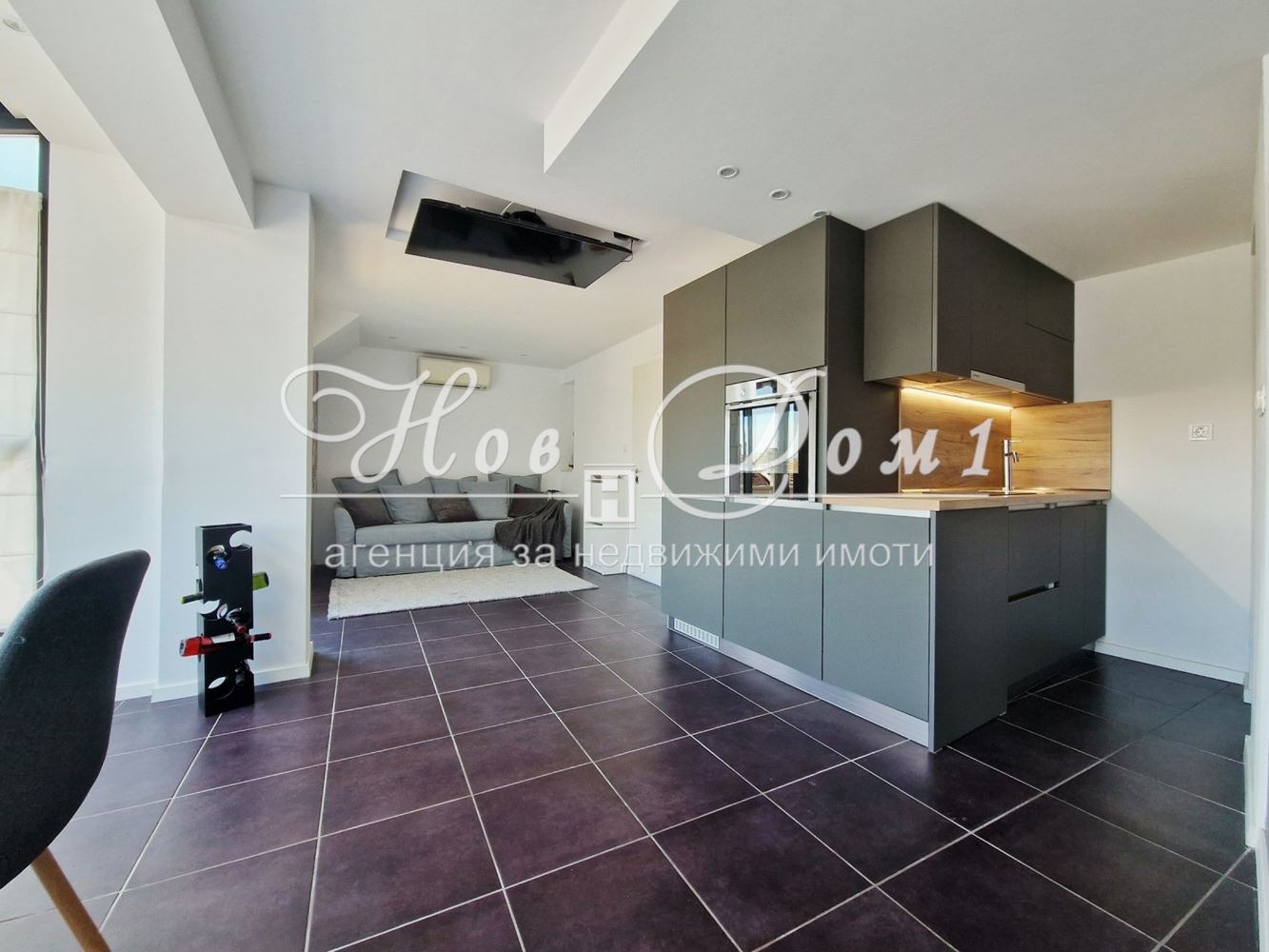 Дава под наем 1-СТАЕН, гр. Варна, Център, снимка 3 - Апартаменти - 54119124