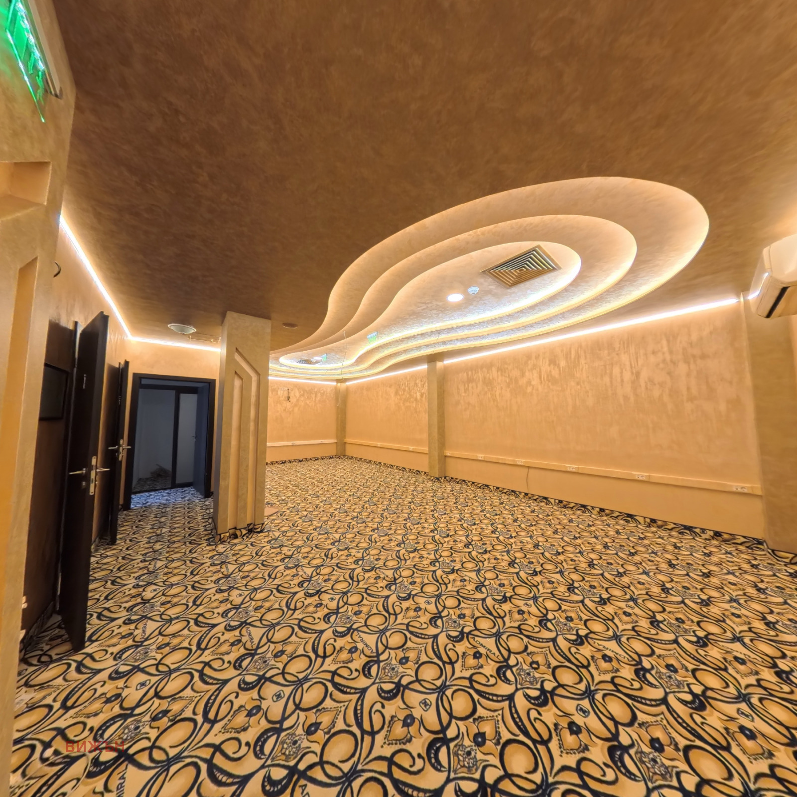 Дава под наем МАГАЗИН, гр. Перник, Изток, снимка 6 - Магазини - 54231414