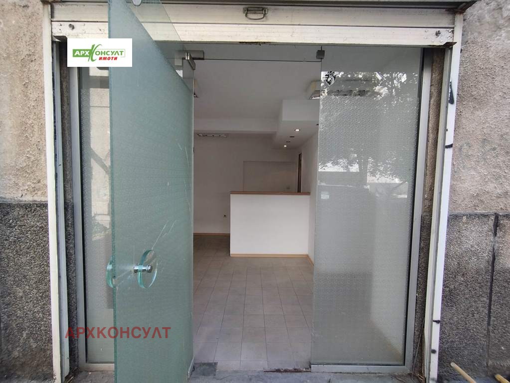 Дава под наем МАГАЗИН, гр. София, Дружба 1