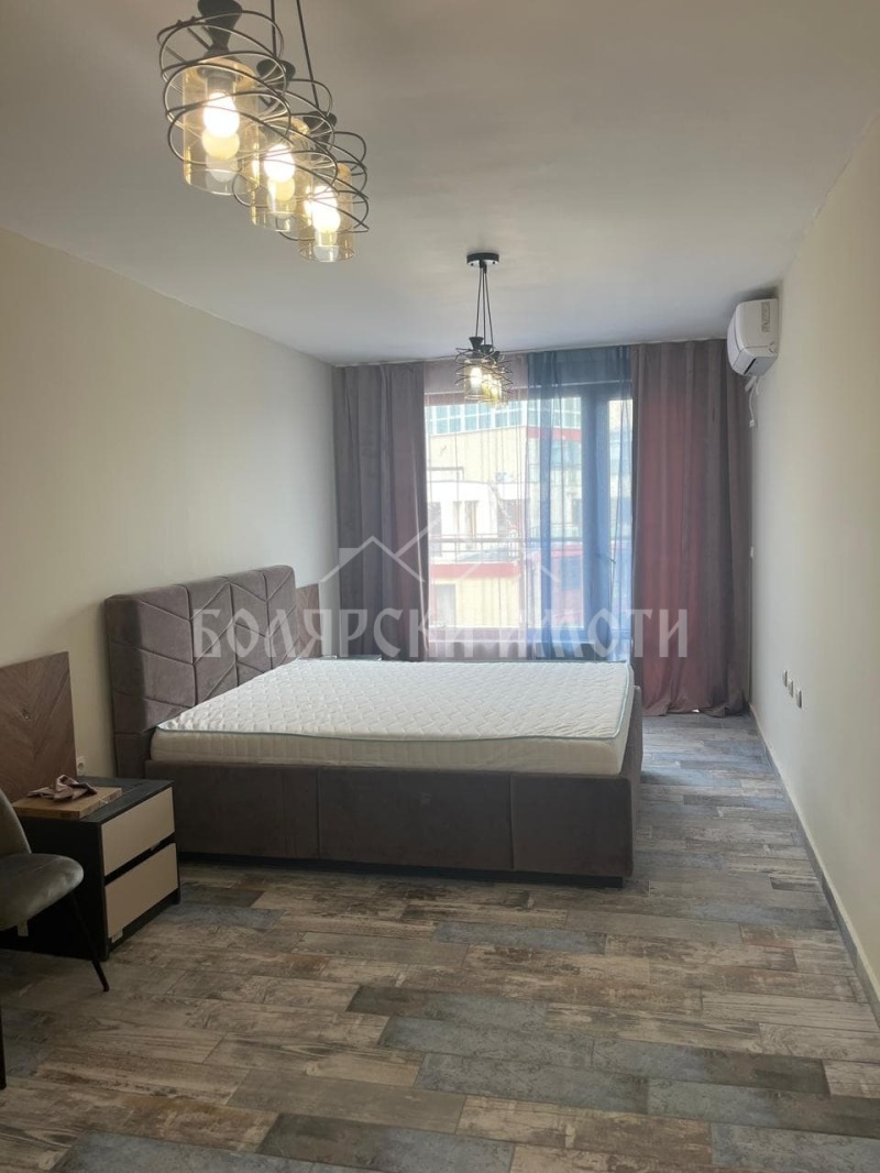 K pronájmu  1 ložnice Veliko Tarnovo , Centar , 60 m2 | 75932240 - obraz [3]