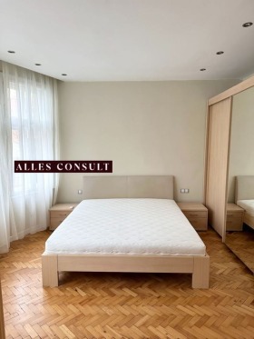 ����� ���� ��� ���� 3-�����,���� �����, �������>