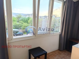 ���� ��� ���� 3-����� | Imot.bg � ����� ������ 12