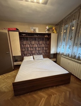 ���� ��� ���� 4-����� | Imot.bg � ����� ������ 5