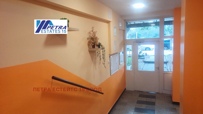 De inchiriat  1 dormitor Sofia , Țentâr , 78 mp | 12202513 - imagine [12]