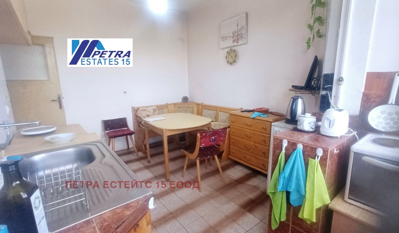 De inchiriat  1 dormitor Sofia , Țentâr , 78 mp | 12202513 - imagine [6]