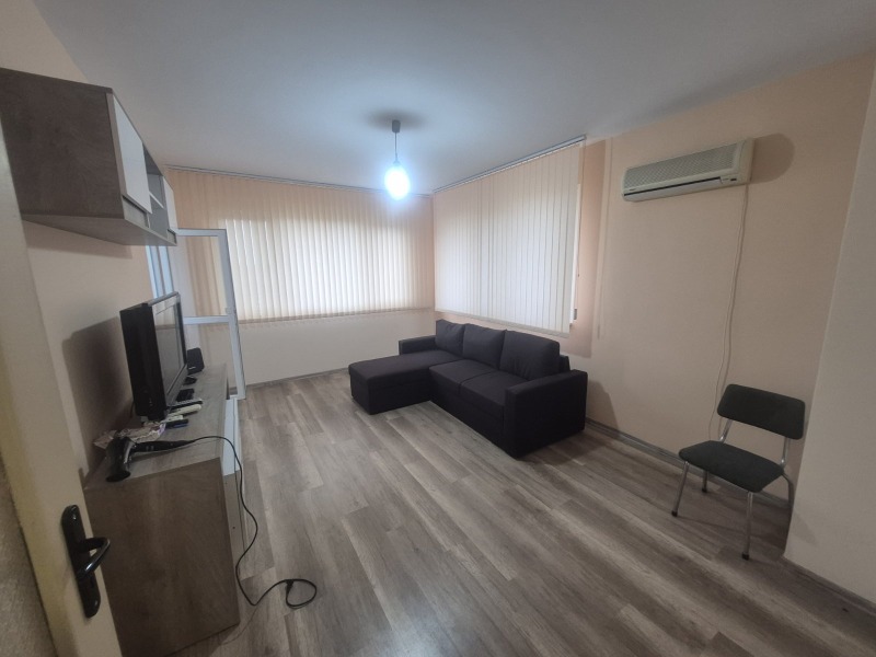 Дава под наем 3-СТАЕН, гр. Плевен, Дружба 3, снимка 15 - Апартаменти - 52326812