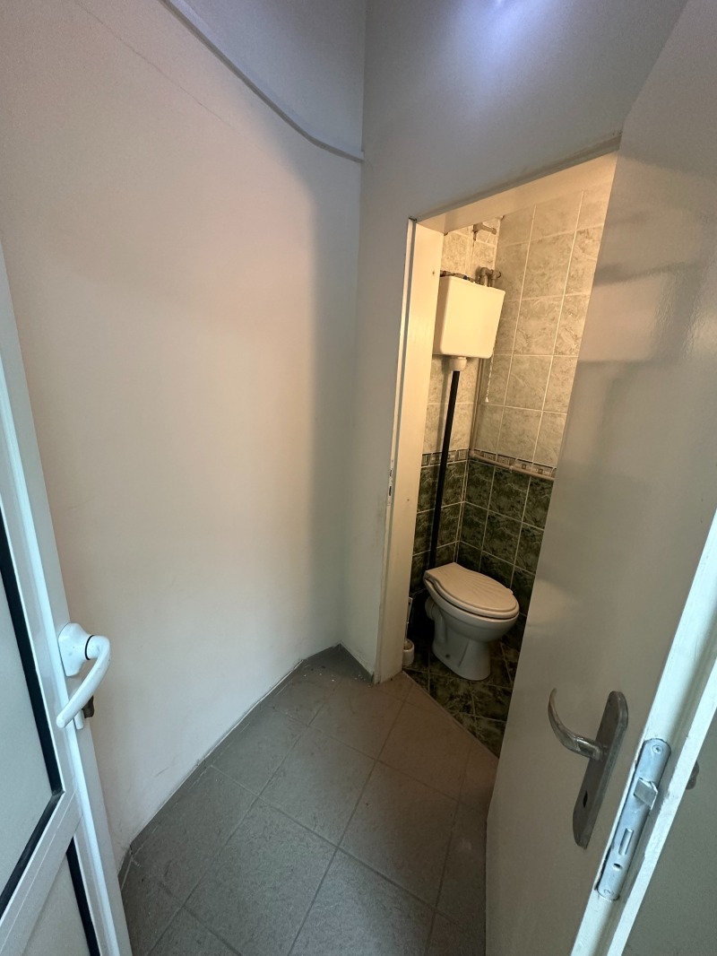 K pronájmu  Kancelář Ruse , Centar , 18 m2 | 20627619 - obraz [5]