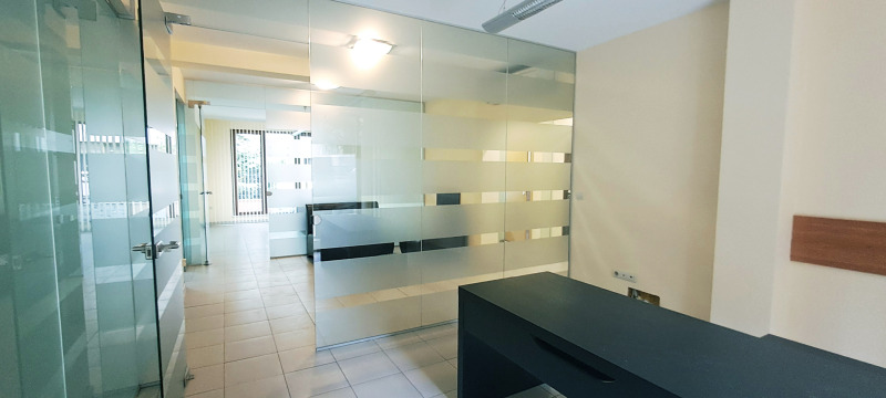 De inchiriat  Birou Sofia , Țentâr , 105 mp | 92490442 - imagine [12]