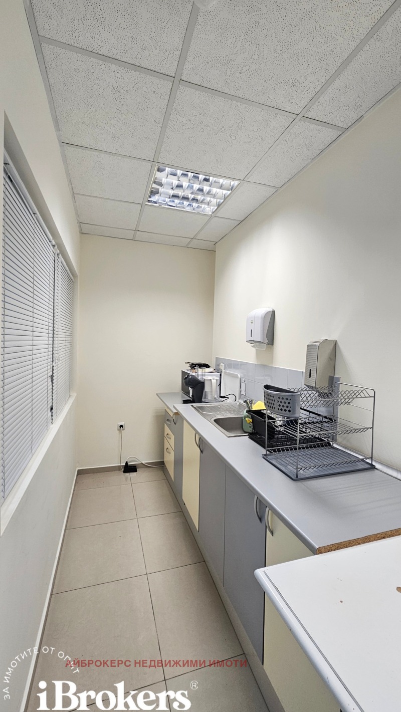 Дава под наем ОФИС, гр. Бургас, Изгрев, снимка 10 - Офиси - 53316399