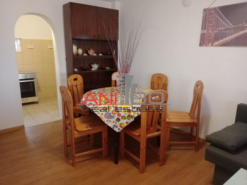 Do wynajęcia  Piętro domu Warna , k.k. Sw.Sw. Konstantin i Elena , 90 mkw | 42594252 - obraz [2]
