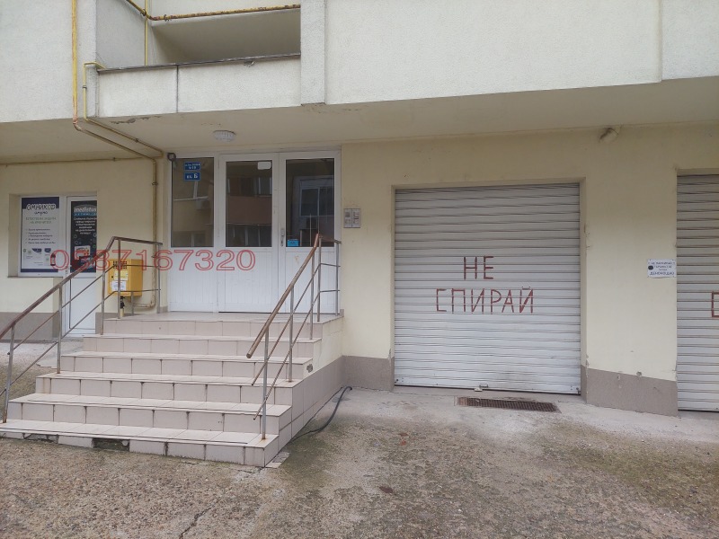 Дава под наем ГАРАЖ, ПАРКОМЯСТО, гр. Плевен, Широк център, снимка 2 - Гаражи и паркоместа - 52775993