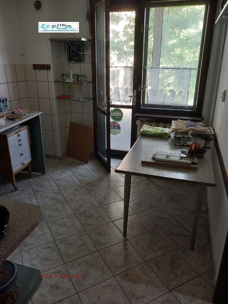 Дава под наем 3-СТАЕН, гр. София, Гоце Делчев, снимка 10 - Апартаменти - 52398301