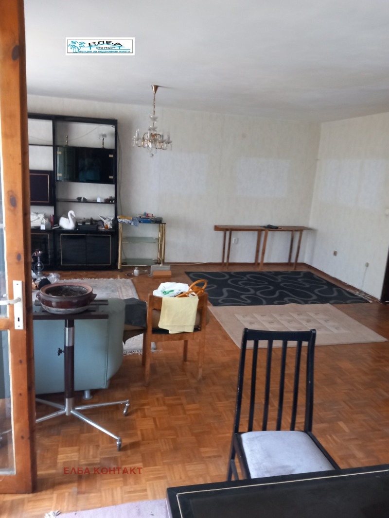 Дава под наем 3-СТАЕН, гр. София, Гоце Делчев, снимка 2 - Апартаменти - 52398301