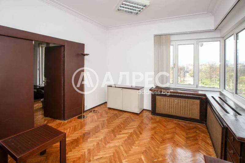Дава под наем  Офис град София , Докторски паметник , 120 кв.м | 43031700 - изображение [4]