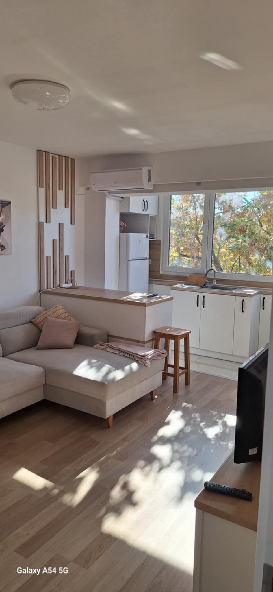 Дава под наем 2-СТАЕН, гр. Варна, Левски 1