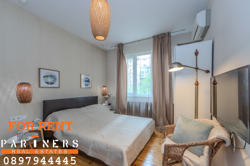 Дава под наем 2-СТАЕН, гр. София, Център, снимка 10 - Апартаменти - 52738608