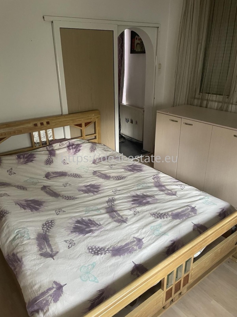 Zu vermieten  2 Schlafzimmer Blagoewgrad , Schirok zentar , 100 qm | 23386818 - Bild [7]