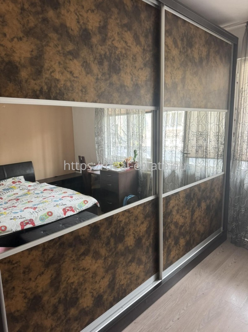Zu vermieten  2 Schlafzimmer Blagoewgrad , Schirok zentar , 100 qm | 23386818 - Bild [9]