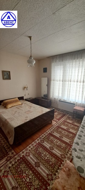    4- | Imot.bg    2
