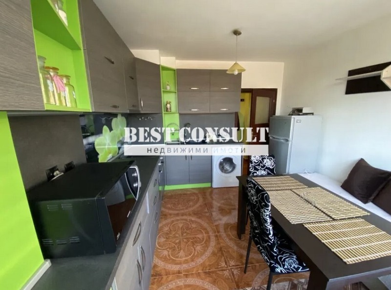K pronájmu  1 ložnice Ruse , Rodina 1 , 62 m2 | 40855762 - obraz [2]