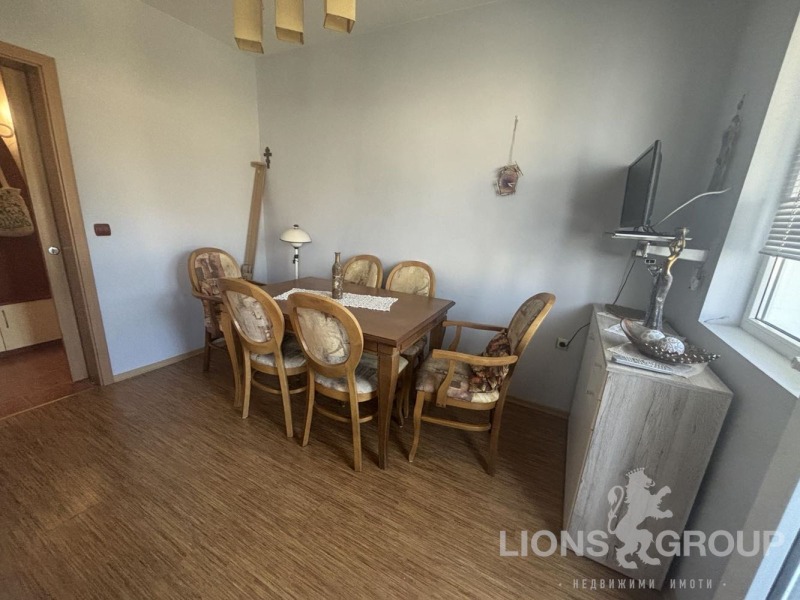 Zu vermieten  2 Schlafzimmer Warna , Lewski 2 , 80 qm | 33297014 - Bild [6]