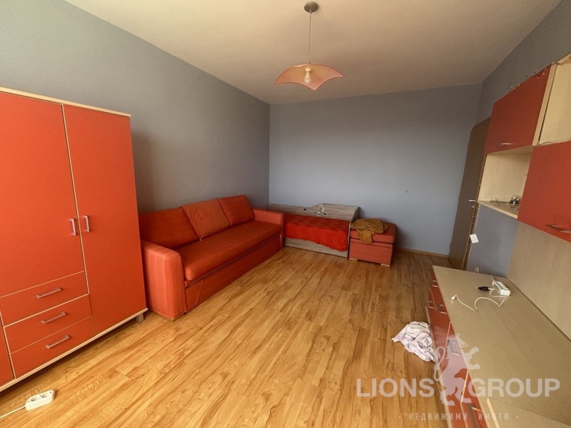 Zu vermieten  2 Schlafzimmer Warna , Lewski 2 , 80 qm | 33297014 - Bild [2]