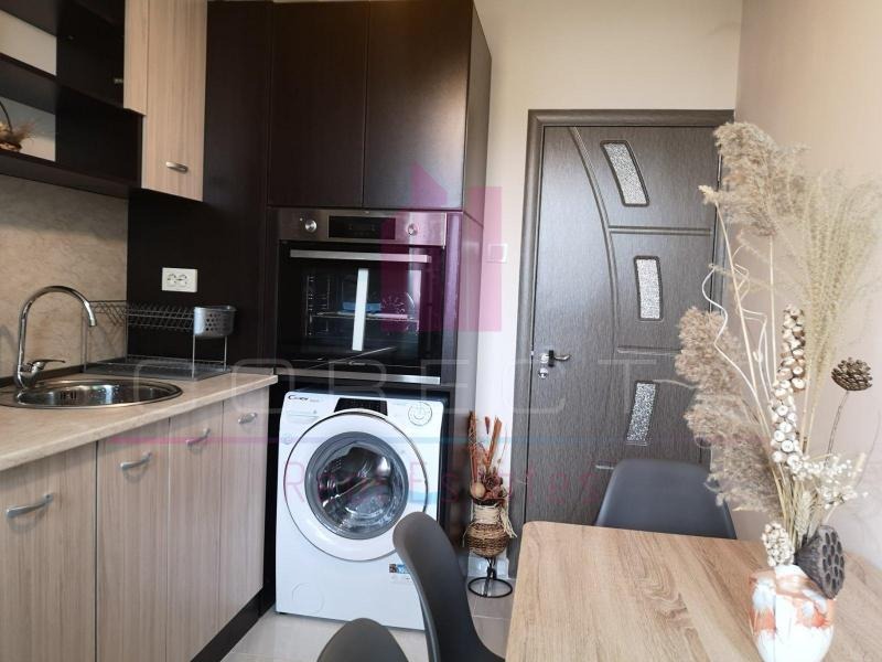 Da affittare  2 camere da letto Ruse , Tsentar , 70 mq | 31322742
