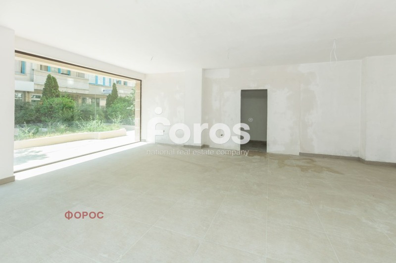 Дава под наем МАГАЗИН, гр. Бургас, Център, снимка 4 - Магазини - 53506591