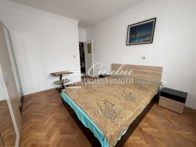 1 camera da letto Pazara, Shumen 2